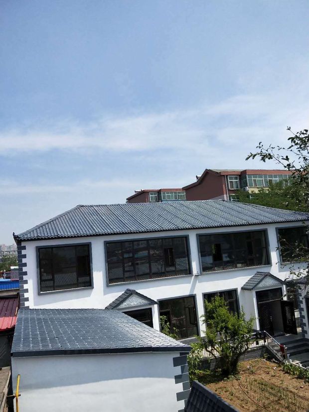 施工现场别墅房顶