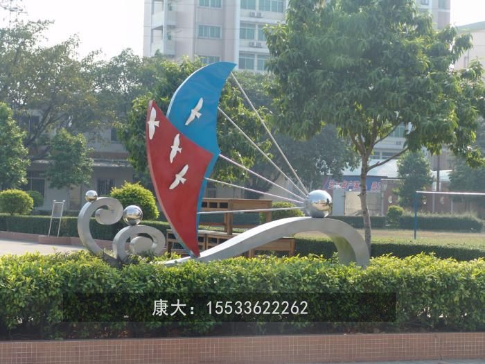 518e0a1ab8517.jpg