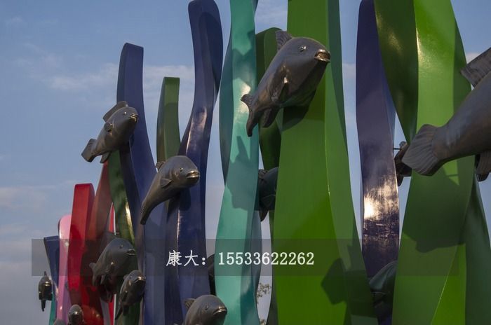 wucaibentengdeyuqunchengshidiaosu_3019803.jpg