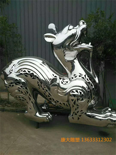 鏡面雕塑 (4).jpg