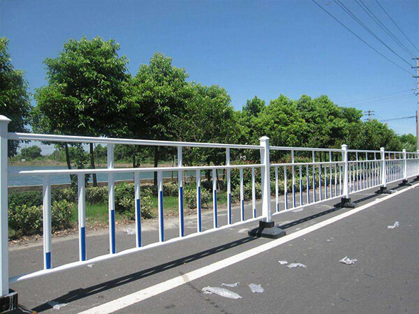 鋅鋼道路護欄