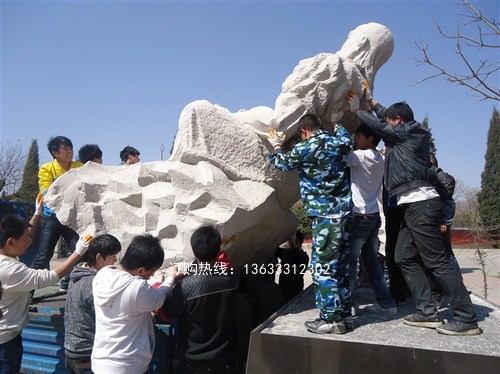 伏彝玻璃钢雕塑 (1).jpg