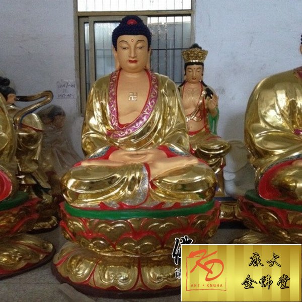 玻璃钢三宝佛，玻璃钢彩绘雕塑.jpg