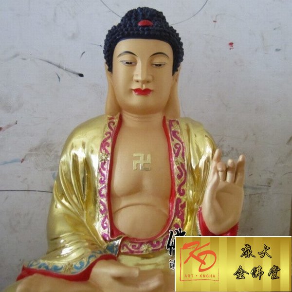 康大金佛堂三宝佛雕塑 (4).jpg